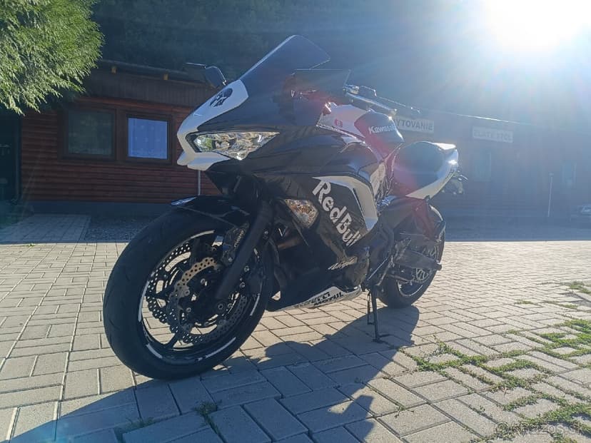 Kawasaki Ninja 650 2022