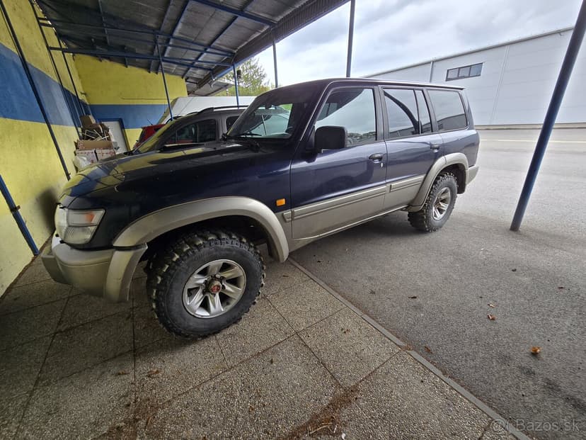 Nissan Patrol Y61 wagon 3.0 Di 116kw, 2000