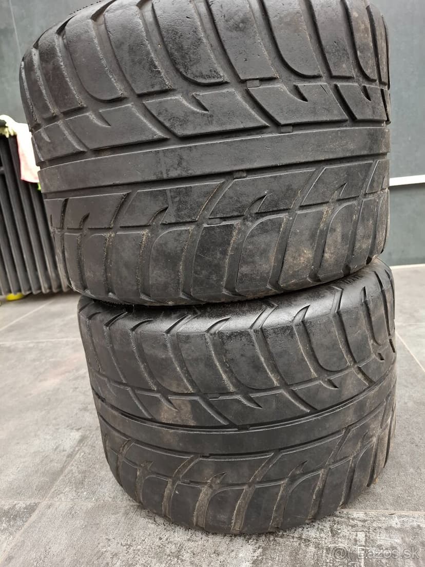 Maxxis spearz 255/40-10 22 10 10