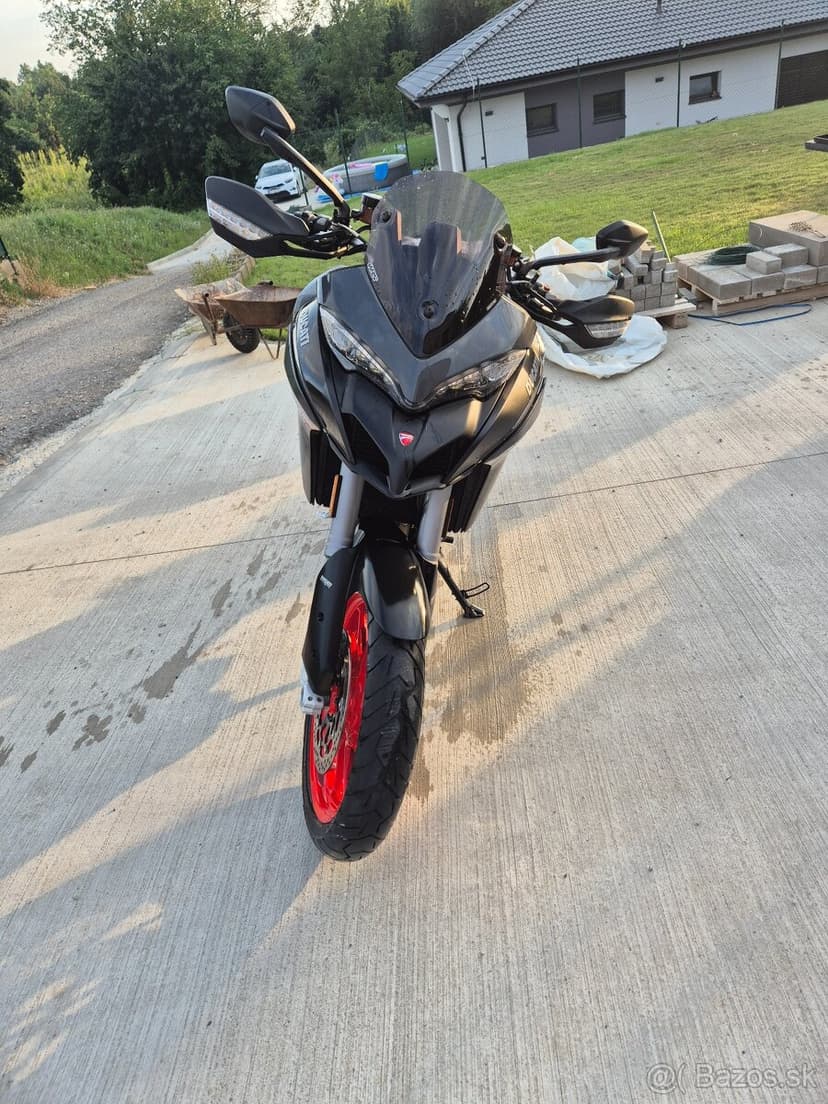 Ducati Multistrada V2s