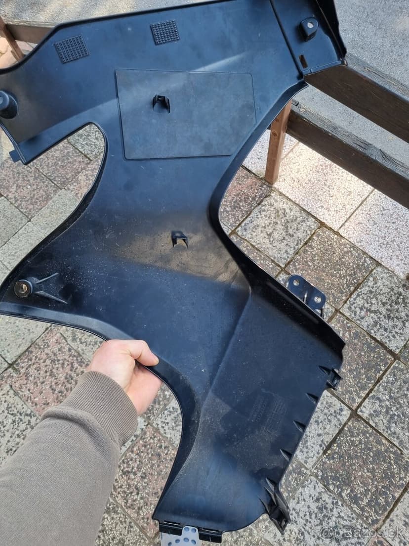 Honda CRF 250 rally, ľavý bočný plast