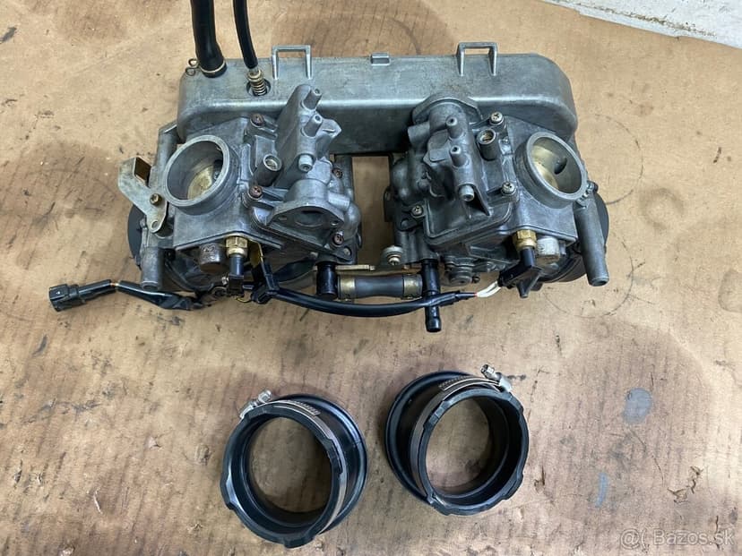 Kawasaki Brute Force 750, karburátory