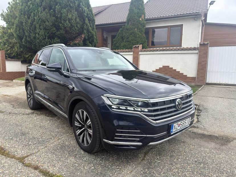 Touareg Atmosphere 3.0 V6 TDI AG8 170kw Automatická prevodov