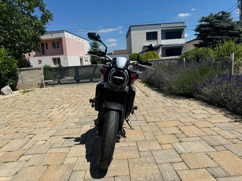 Zimná cena Honda CB1000R Neo Sports Café