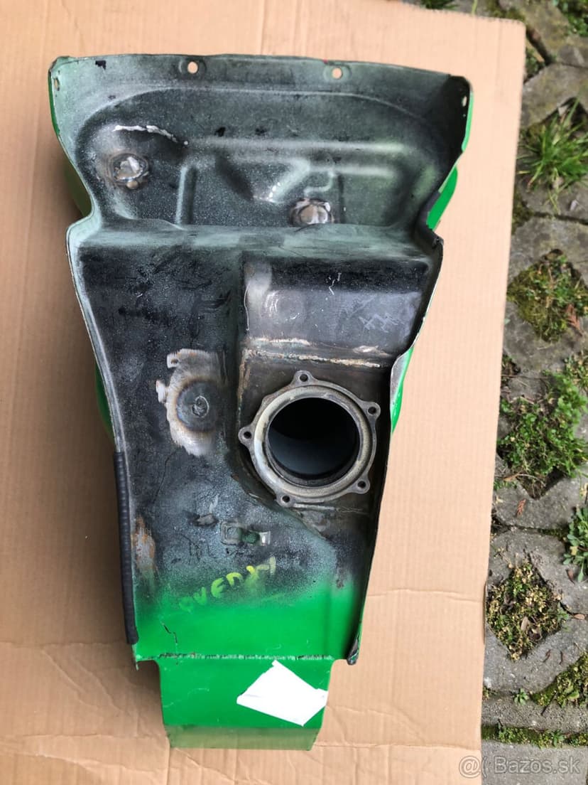 Kawasaki ZX10 R nádrž endurance