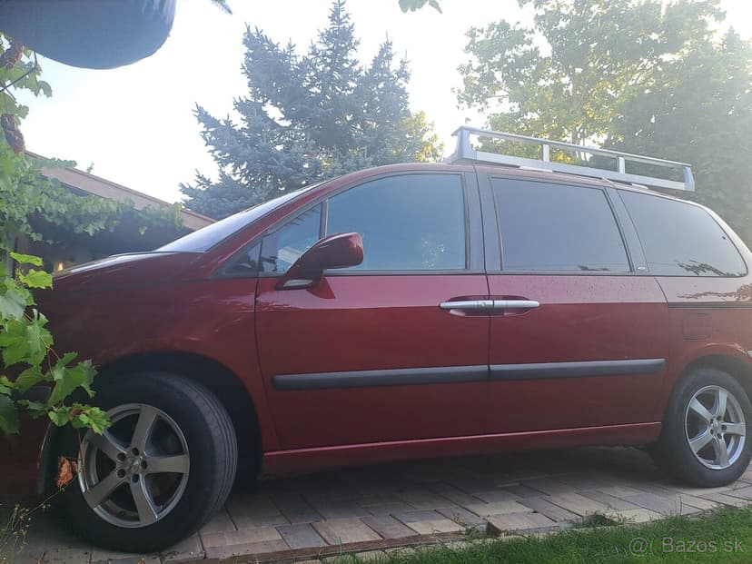 Peugeot 807 nepojazdny 8miest