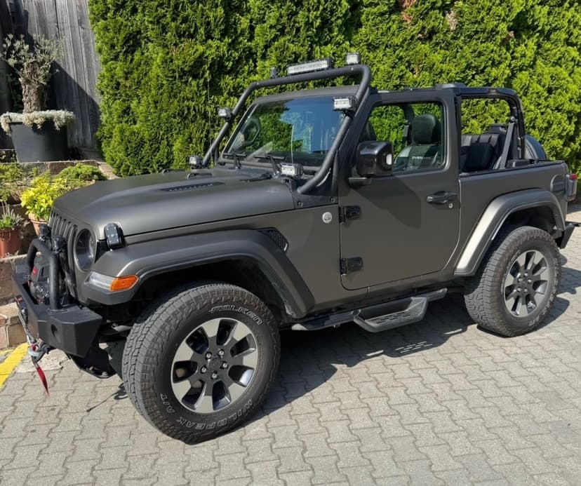 Predám Jeep WRANGLER
