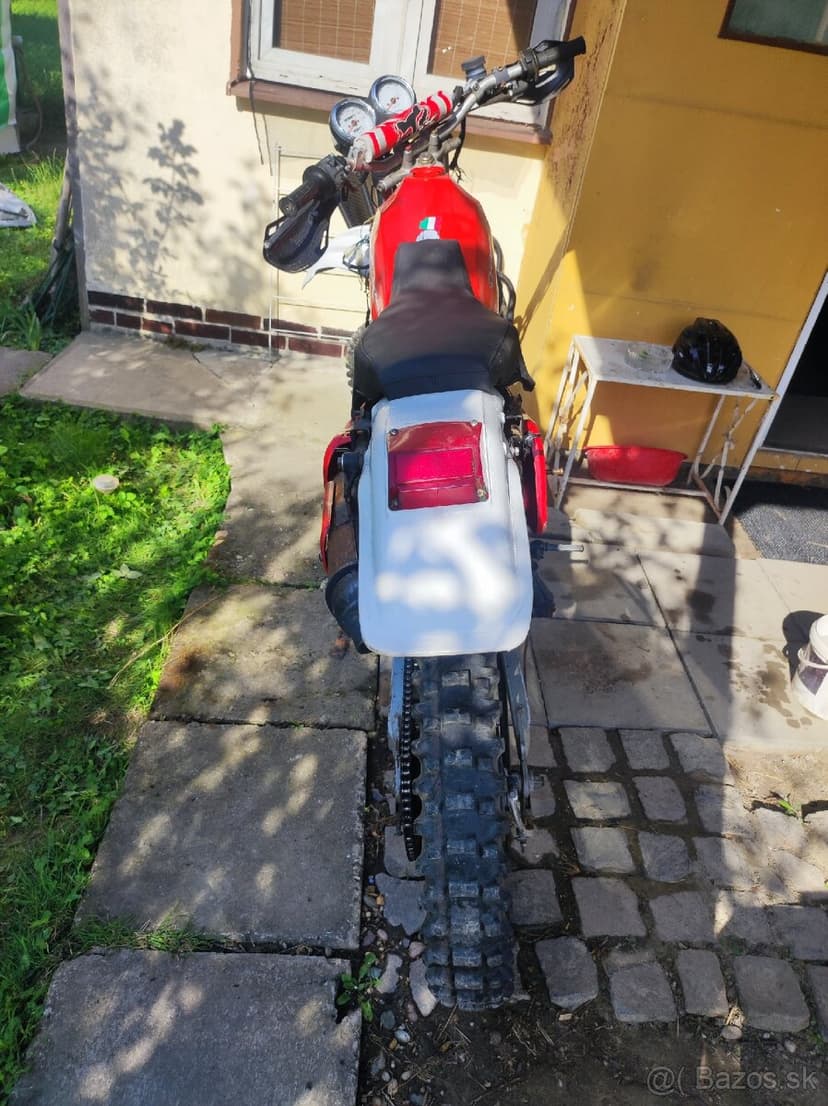 Cagiva elephant