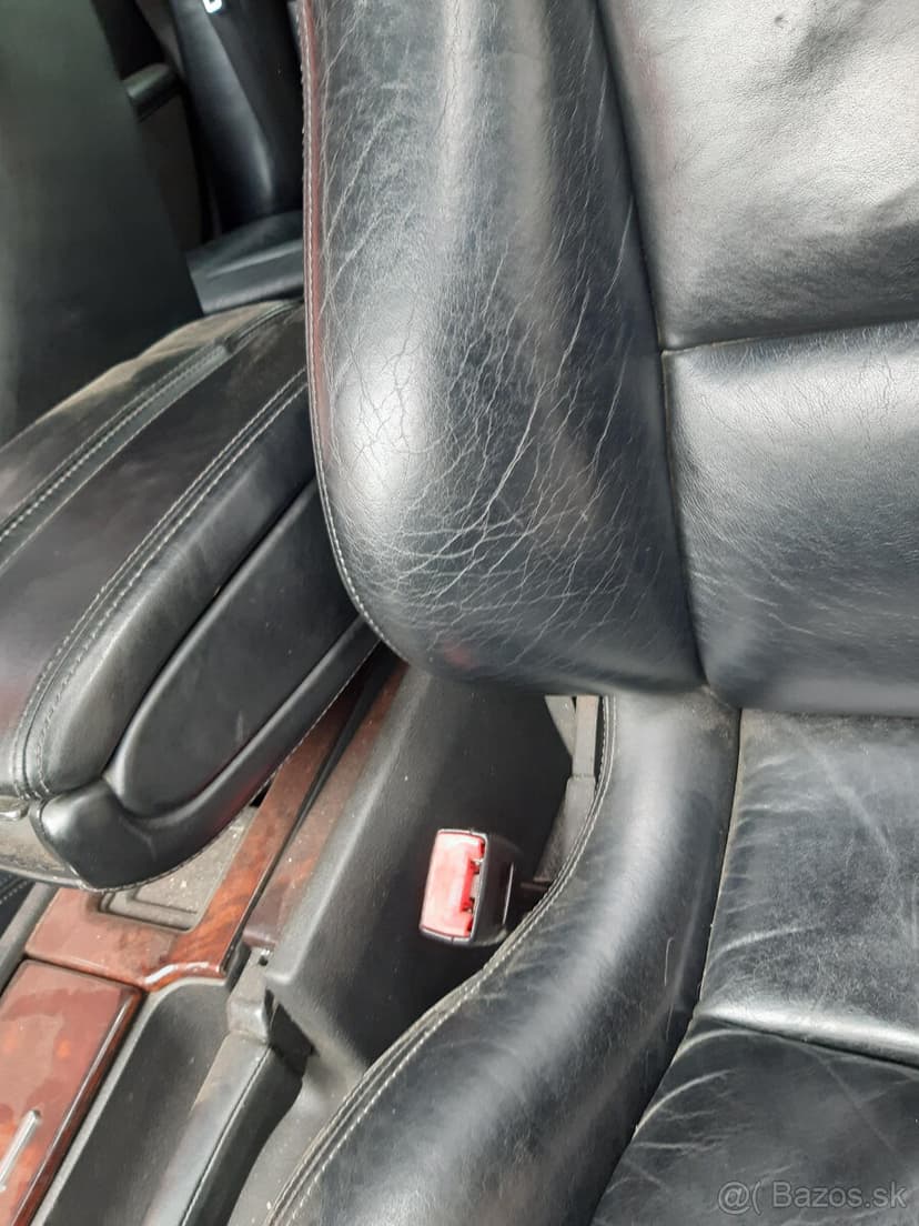 AUDI A8, S8 D2 - sedačky RECARO