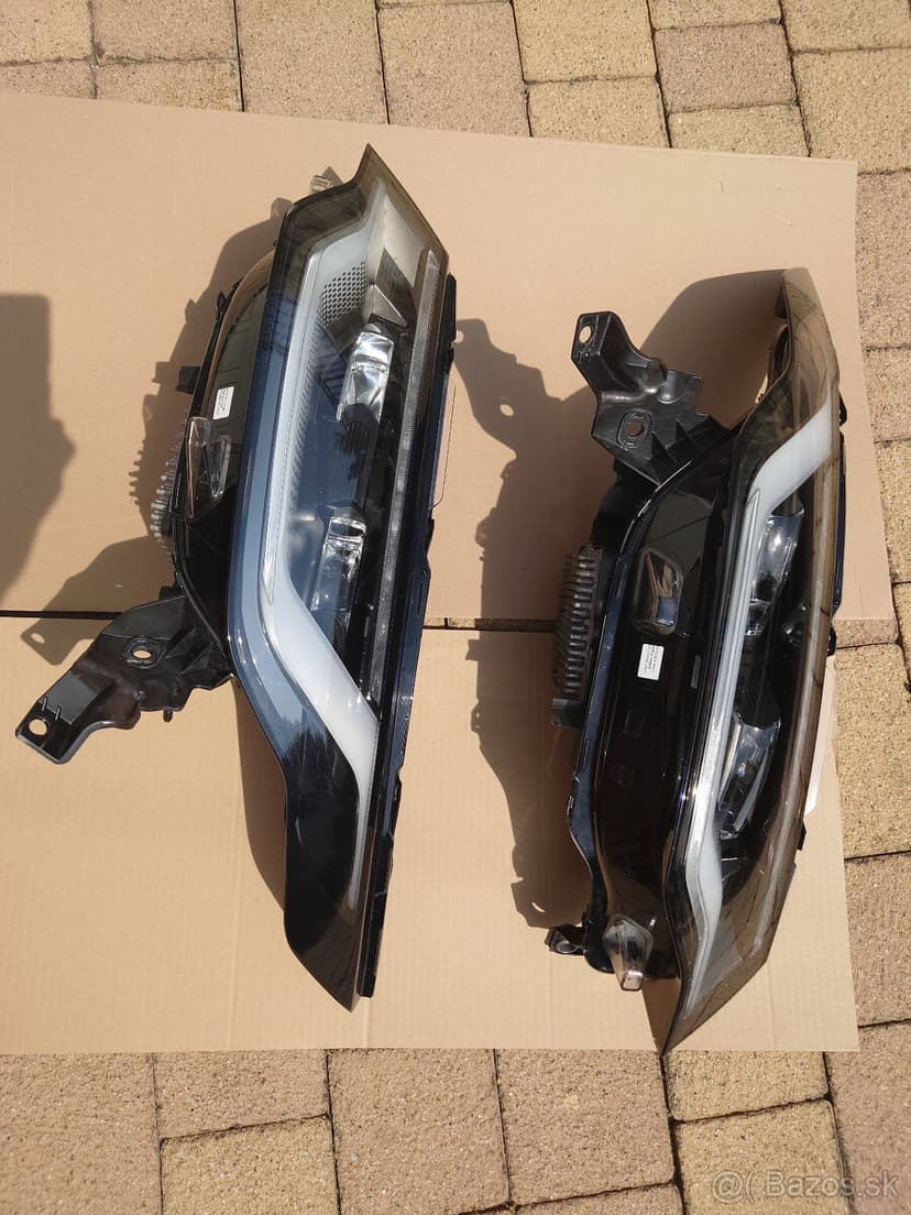 Predne LED matrix svetlomety LR Discovery 5