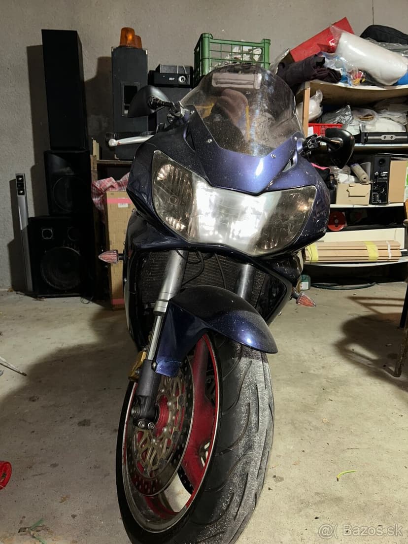 Predám Honda cbr929 rr 2001