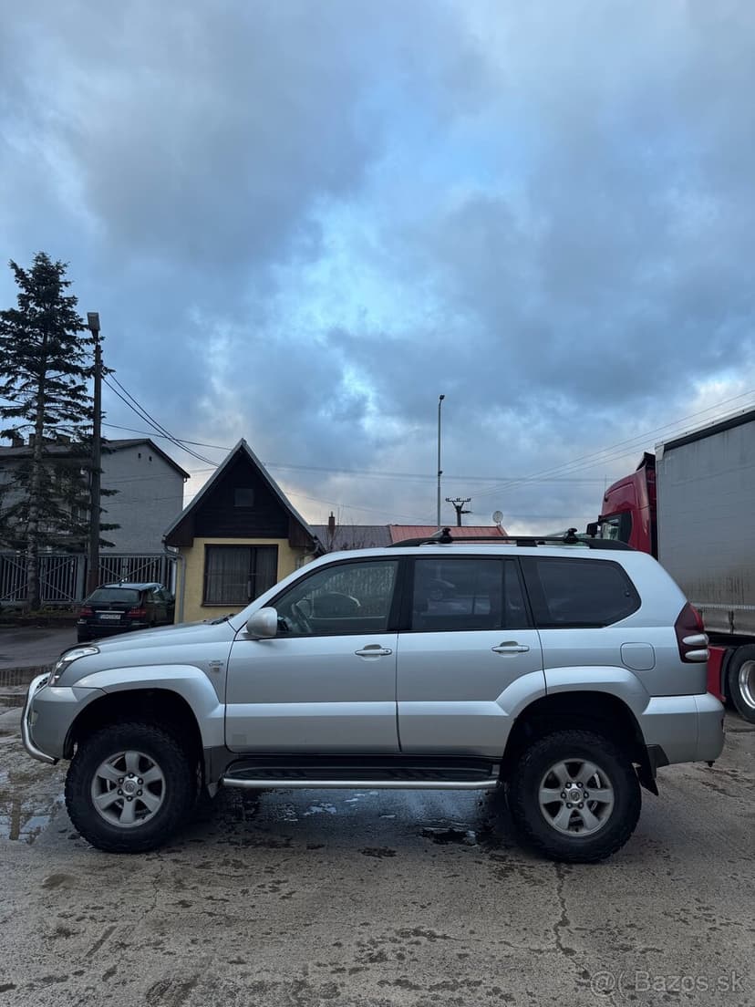 Toyota Land Cruiser 3.0 D-4D