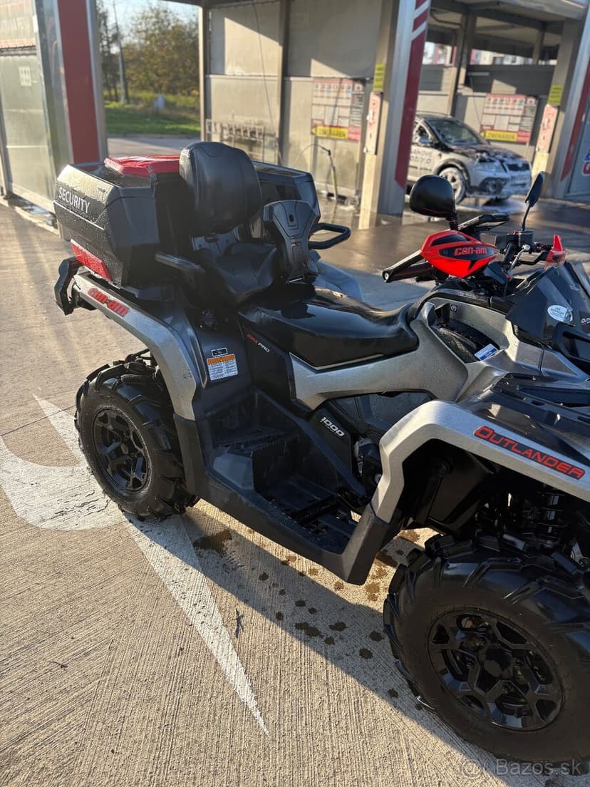Can-Am outlander 1000