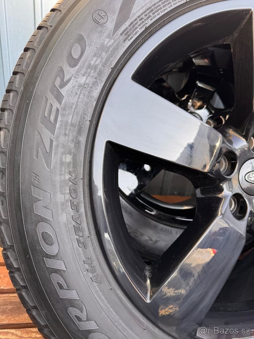 ORIG.LAND ROVER DEFENDER R20 255/60/20 NOVE 5KUSOV