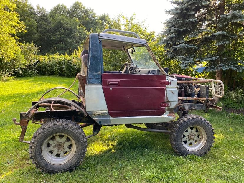 Predám Suzuki samurai BUGINA