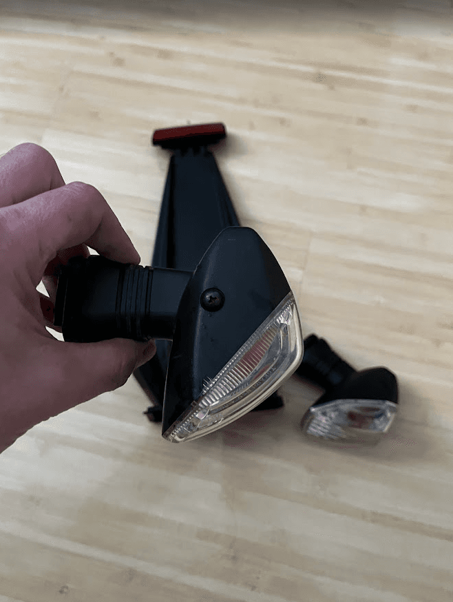 Kawasaki Ninja ZX6R 2005-2008 držiak špz + zadné smerovky