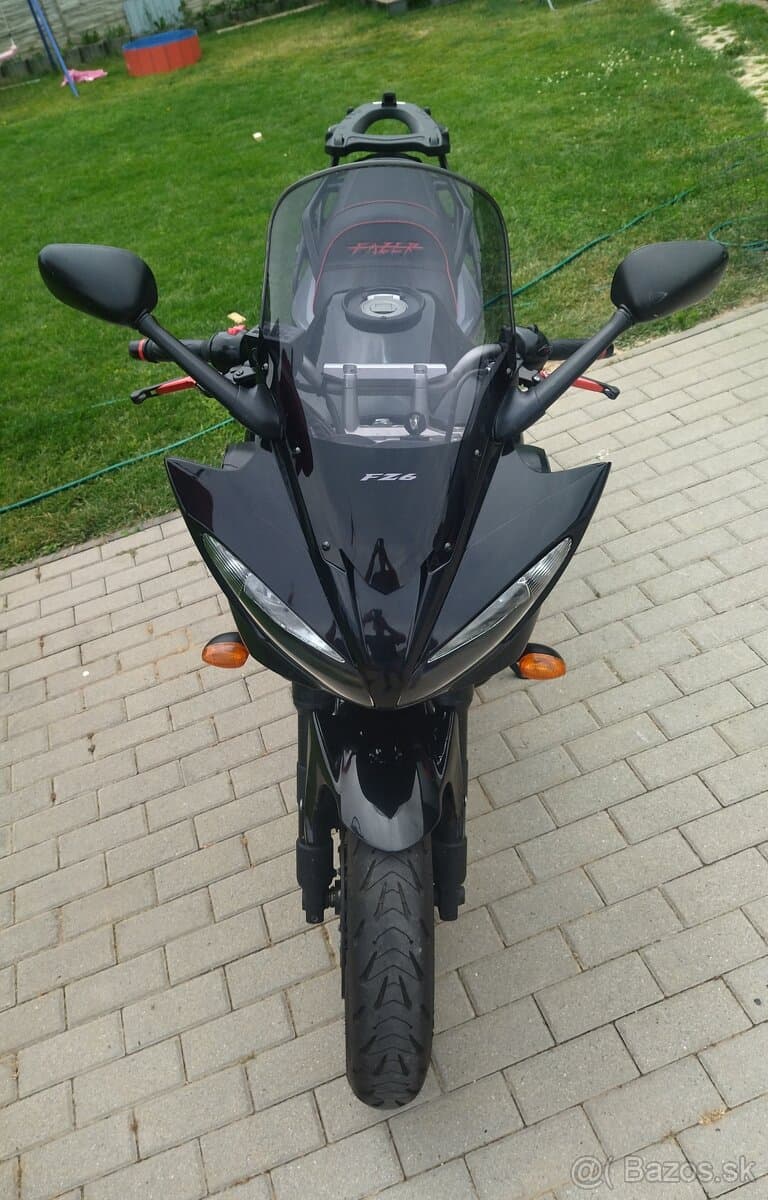 REZERVOVANE - Yamaha FZ6 Fazer verzia S2 r.v.2008