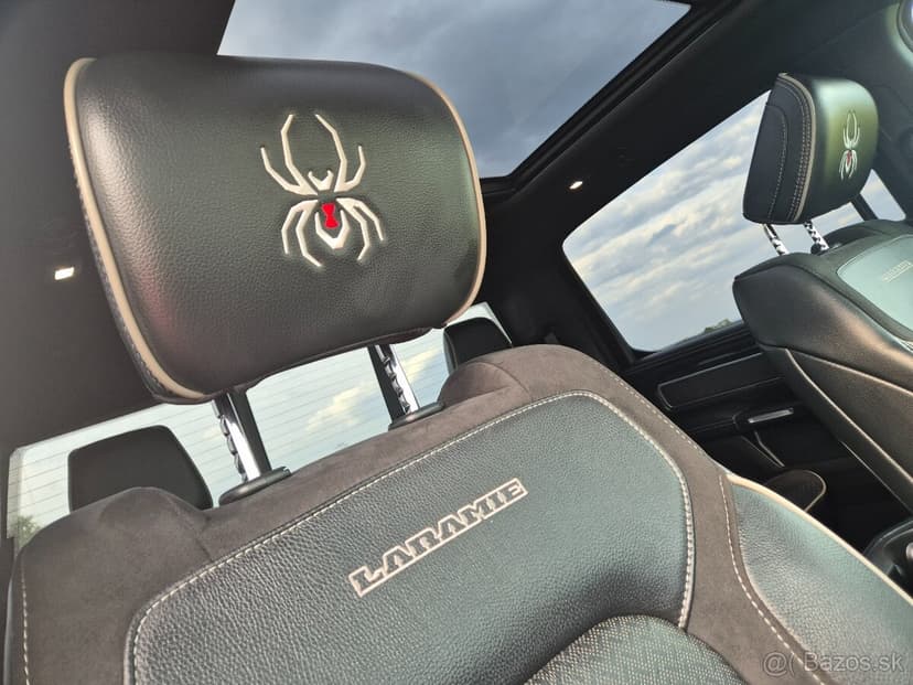 DODGE RAM 5,7 HEMI BLACK WIDOW 39 000km odpočet DPH