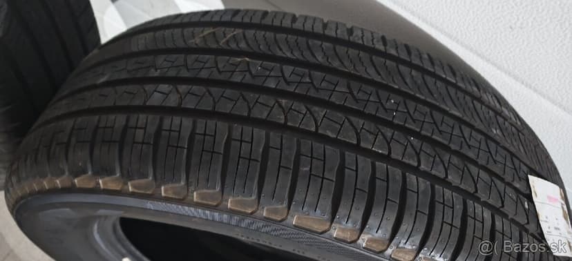 Pirelli Scorpion Zero 255/60 R20 All seasom