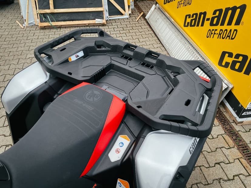 CAN-AM OUTLANDER X MR 1000R