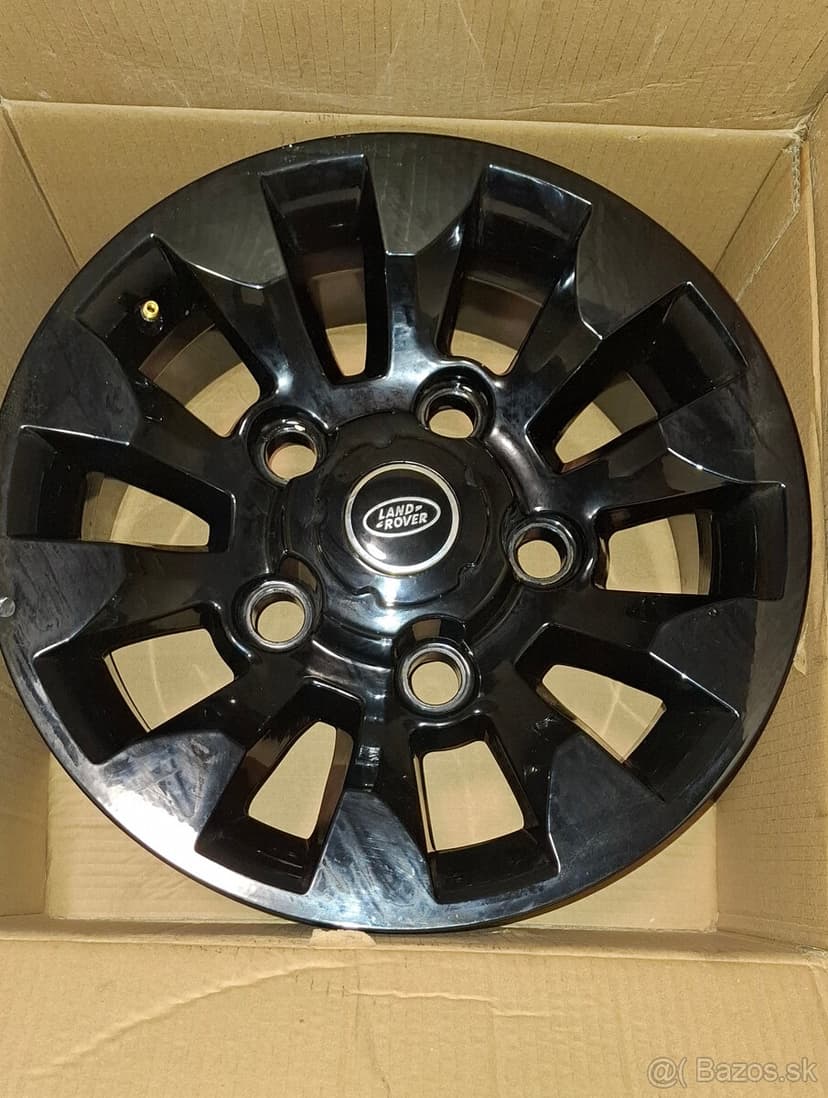 Disky Land Rover Sawtooth R16 black matt 5ks v sade