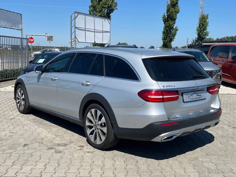 Mercedes-Benz E trieda Kombi 220 d All-Terrain 4MATIC A/T