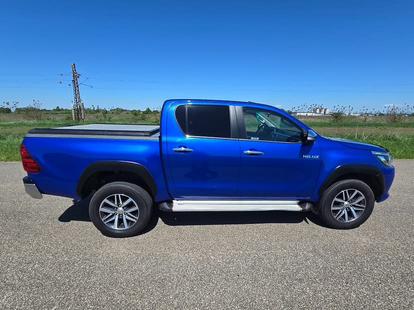 Toyota Hilux 2.4 D 110kW 4WD AT6 2017