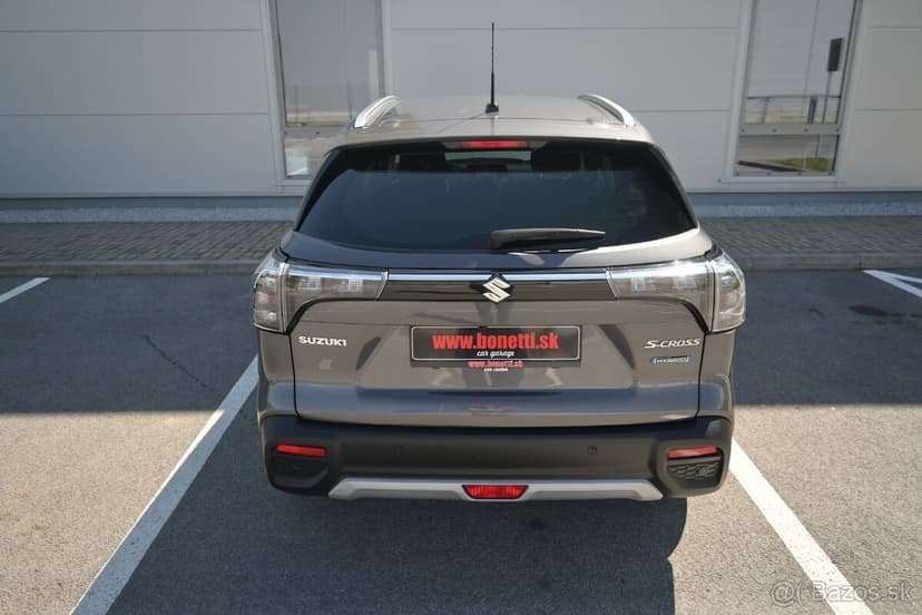 Suzuki SX4 S-Cross 1.5 AllGrip 4WD Hybrid A/T