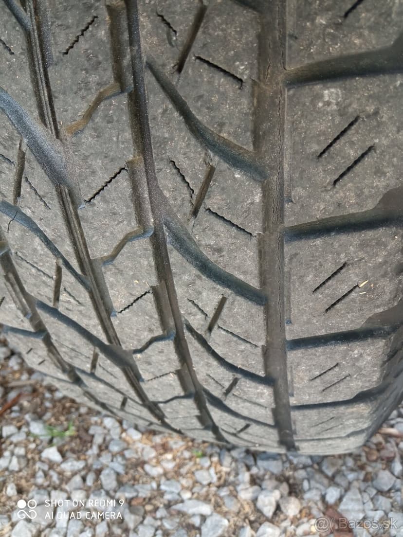Pneumatiky 235/70, R15