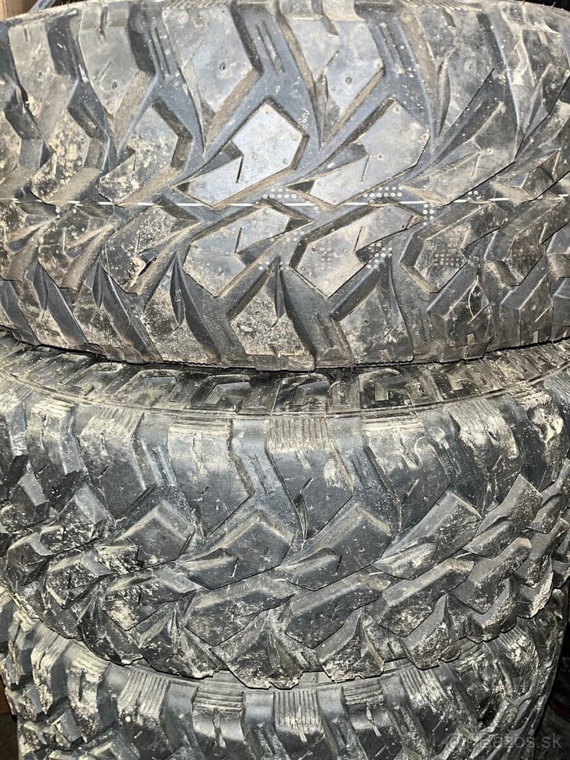 31x10,5 r15 Maxxis bighorn MT