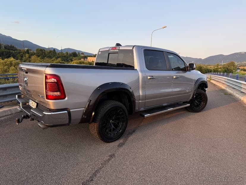 Dodge RAM 1500 Laramie