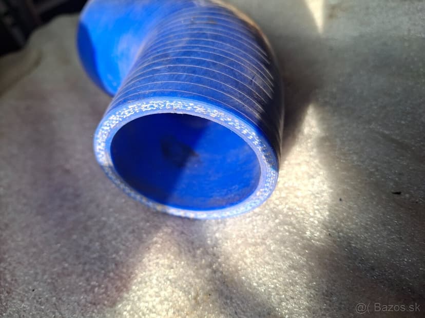 Land rover hadica intercoolera td5