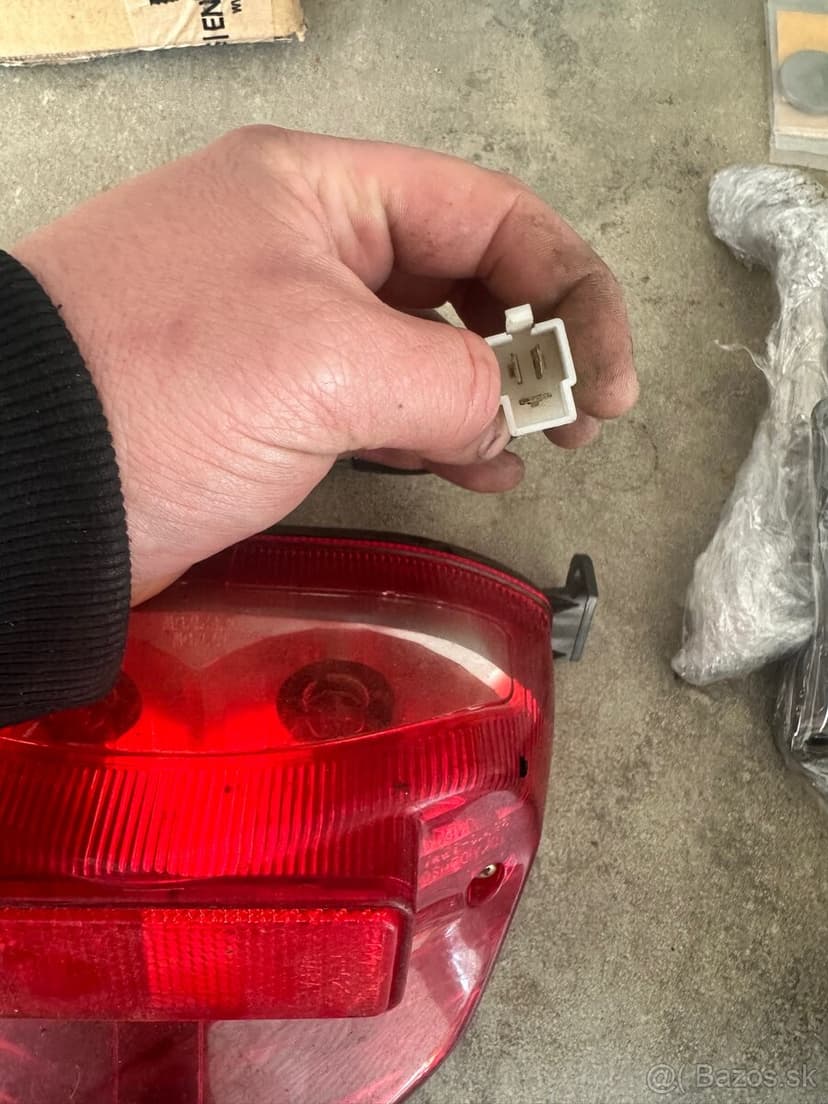 Zadne svetlo GSX-R 600 / R6