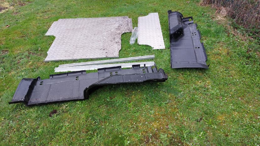 Víko korby,korba,vana Nissan Navara D23 NP300 D40