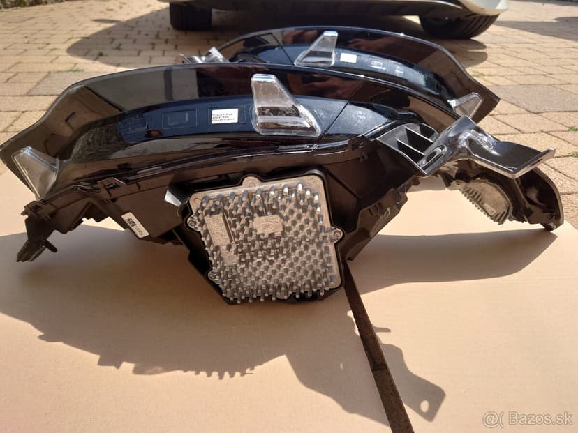 Predne LED matrix svetlomety LR Discovery 5