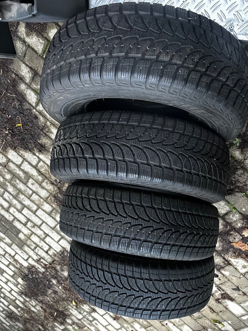 Predám 4x zimné pneu bridgestone 245/70 r16