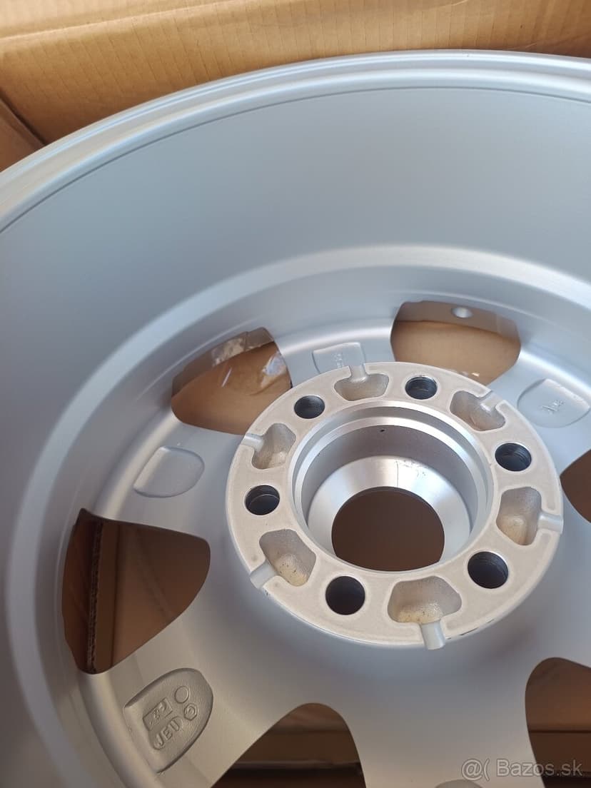 Hlinikové disky 7,5x17 Toyota Land Cruiser 150 NOVÉ