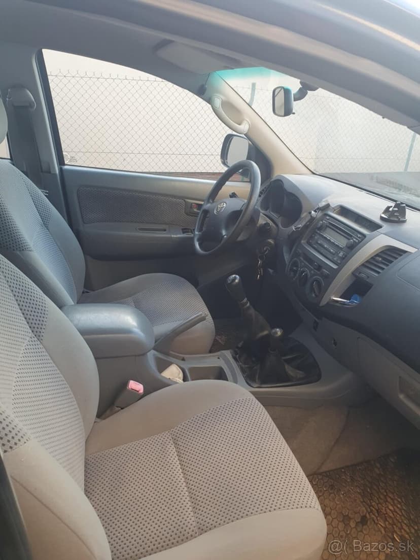 Predám Toyotu Hilux