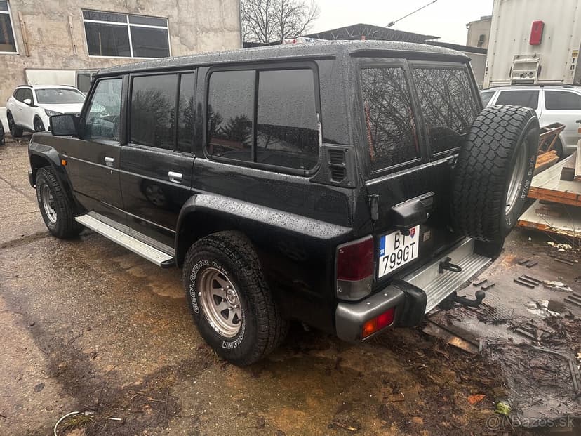 Predám Nissan Patrol Y60 2.8TD