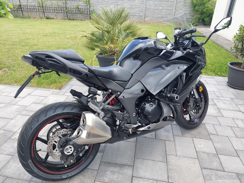 Predám Kawasaki Z1000sx, r.v.2018
