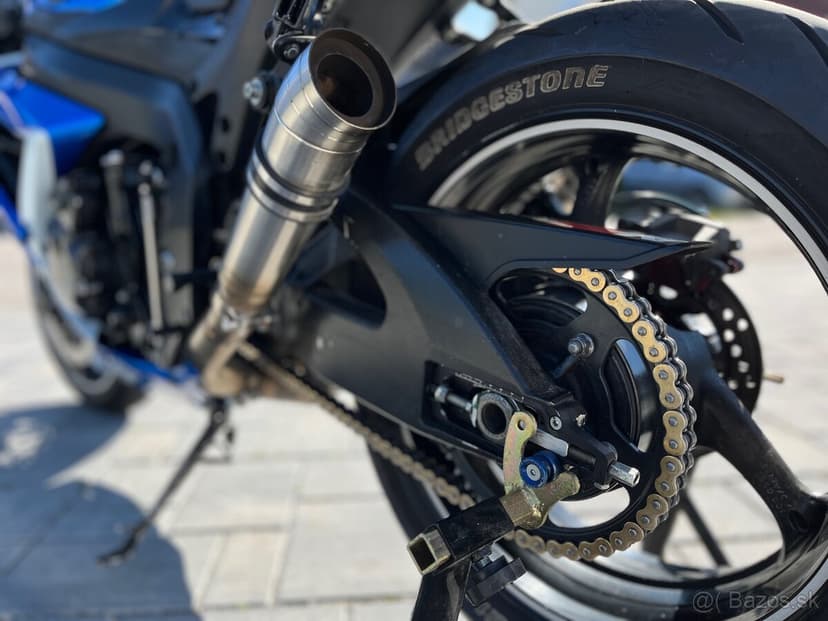 Suzuki Gsxr 750 K9