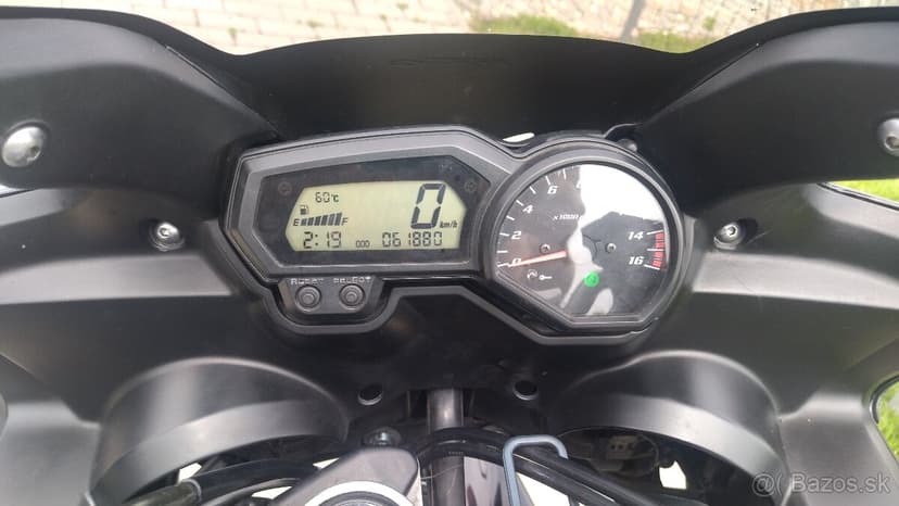 REZERVOVANE - Yamaha FZ6 Fazer verzia S2 r.v.2008