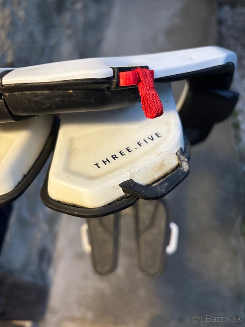 Chránič krku Leatt