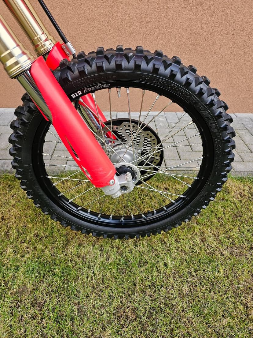 Predam Hondu CRF 250 2023