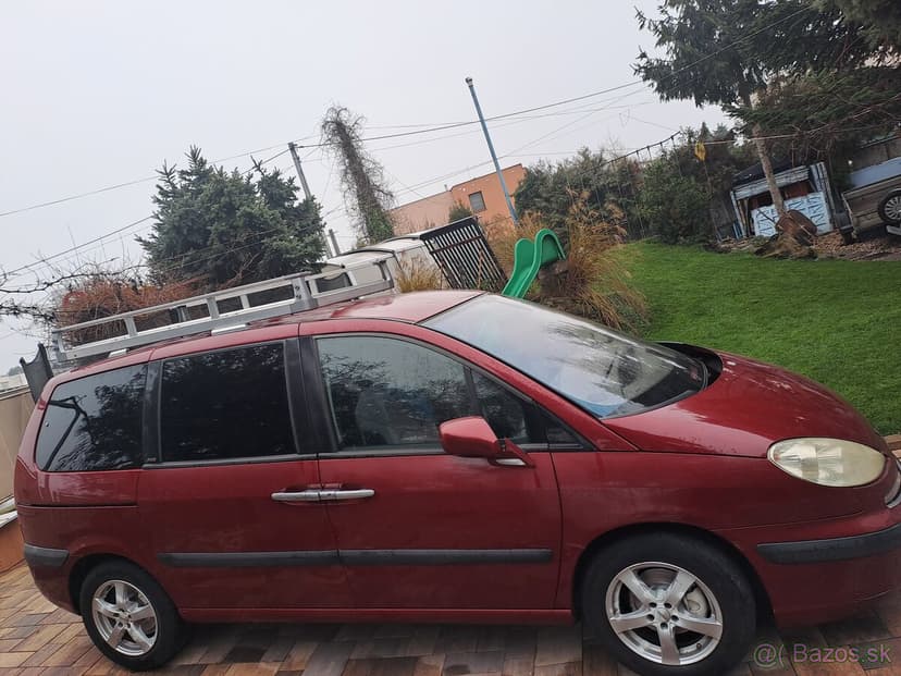 Peugeot 807 nepojazdny 8miest