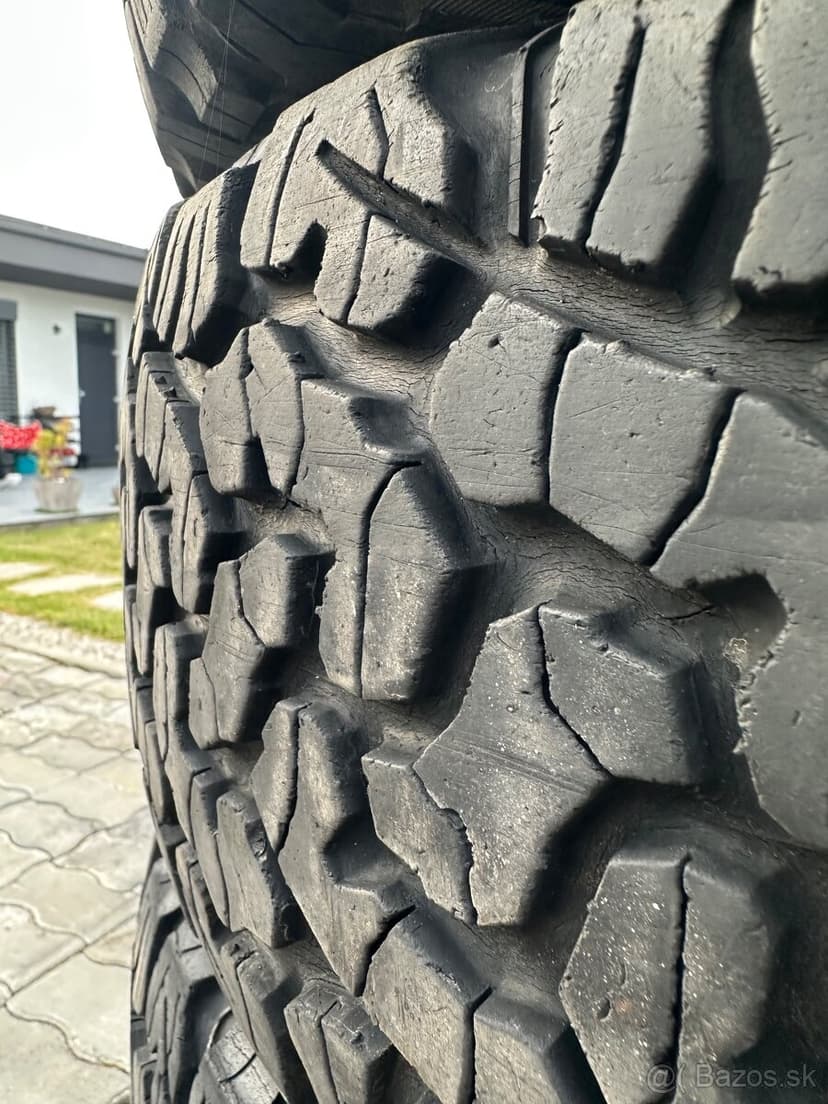 Pneumatiky bf goodrich 31 r15 off road
