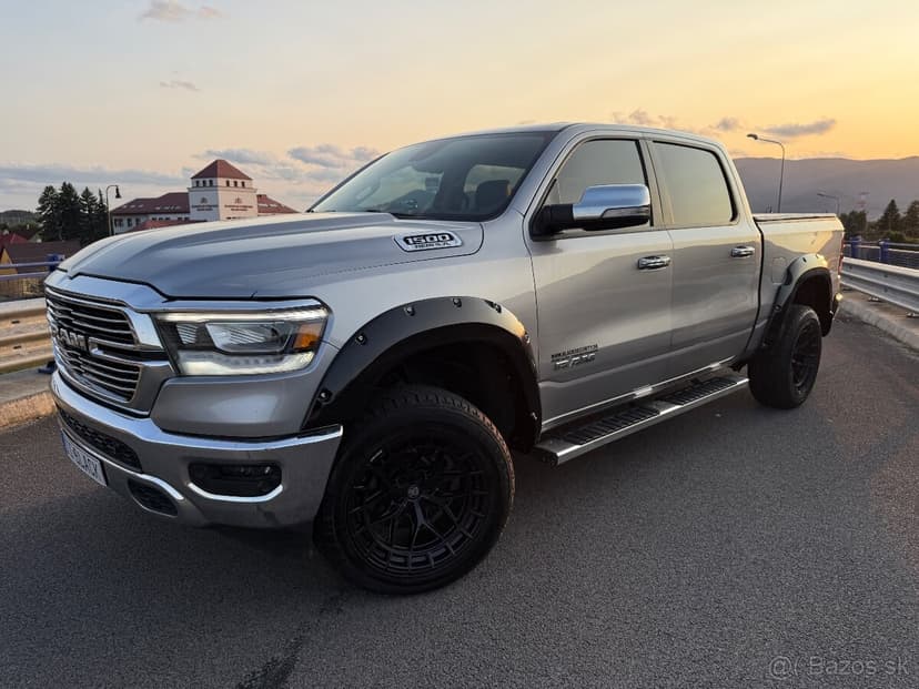 Dodge RAM 1500 Laramie