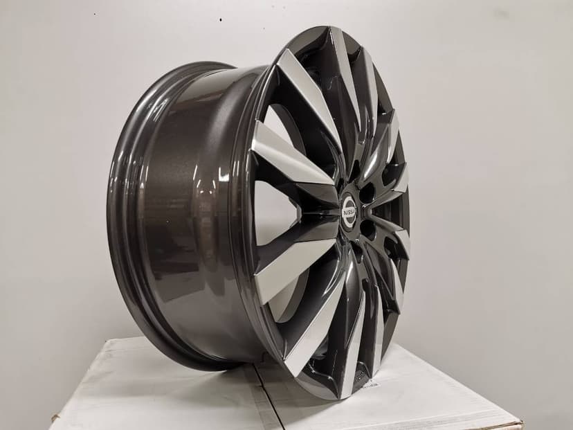 Nissan Navara alu disky 7,5J R18 6x114,3 ET40