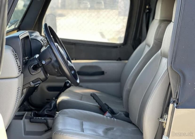 Jeep Wrangler 2.4i Sport 4x4 NAVIJÁK TAŽNÉ benzín manuál