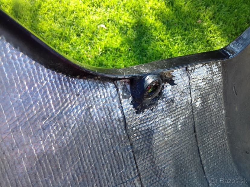 2005/06 Kawasaki zx6r spodný plast